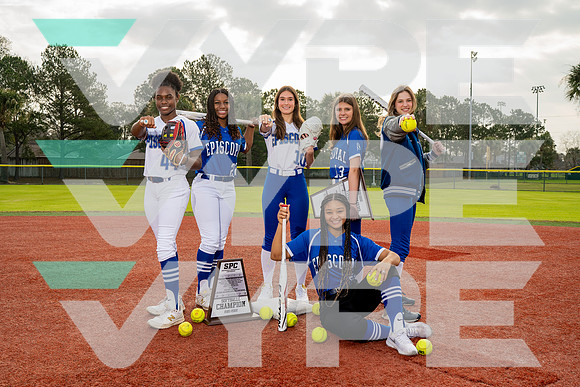 EPISCOPAL_SFBL_TEAM_Allie Williams, Emma Poirot, Gianna Lewis, Kate Hale, REagan Moriarty, Townsen Thomas-(HARTOJO)-4