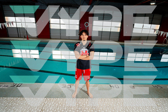 MAC_SWIM_Arthur Zapata-()-2
