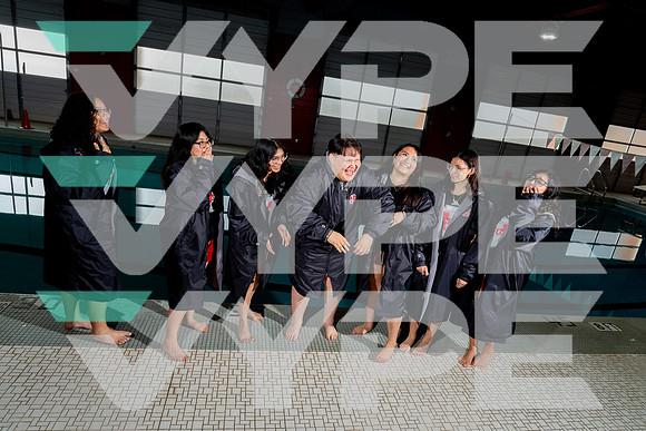 MAC_SWIM_TEAM_Alicia Tovar, Jakelyn Salas, Samantha Gonzalez-(BCC)