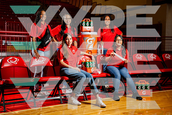 CROSBY_SPORTS_MED_Emily Bedynek, Esmerelda Saenz, Kelbi Maxie, Taylin St. Romain, Taylor McNair-(BCC)-2