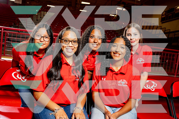 CROSBY_SPORTS_MED_Emily Bedynek, Esmerelda Saenz, Kelbi Maxie, Taylin St. Romain, Taylor McNair-(BCC)-7