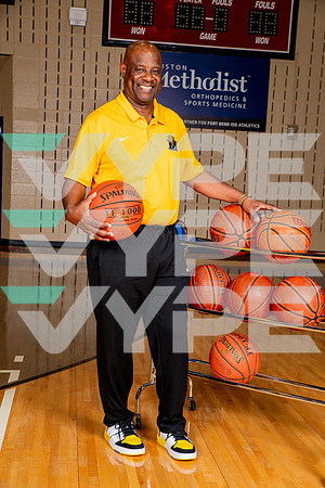 MARSHALL_BB_COACH_Ronnie Courtney-(WRIGHT)