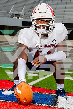 DAVIS_FB-(COLLIER)-44