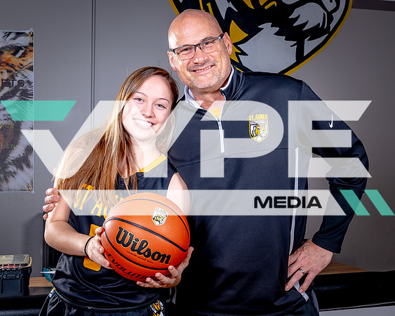 1-SAA_Coach Hollinger, Emily Nelson