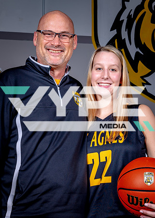 6-SAA_Coach Hollinger, Kelly Dickerson