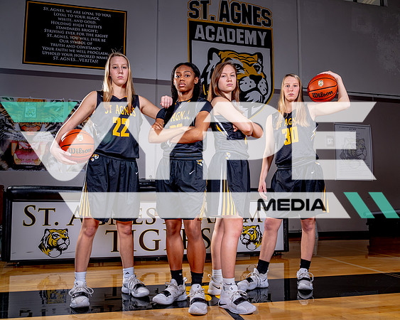 21-SAA_Emily Nelson, Katie Dickerson, Kelly Dickerson, Madison Lucas