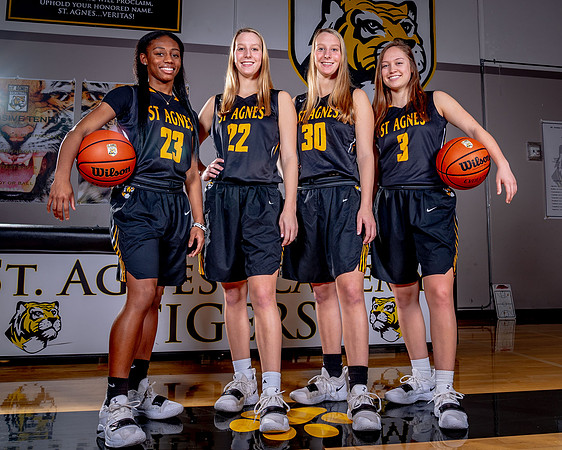 18-SAA_Emily Nelson, Katie Dickerson, Kelly Dickerson, Madison Lucas