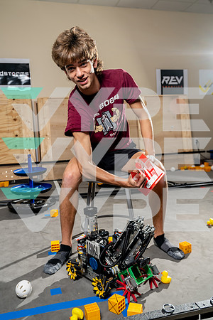 LEGACY_ROBOTICS_Brennan Clark_DSC04787-(BCC)