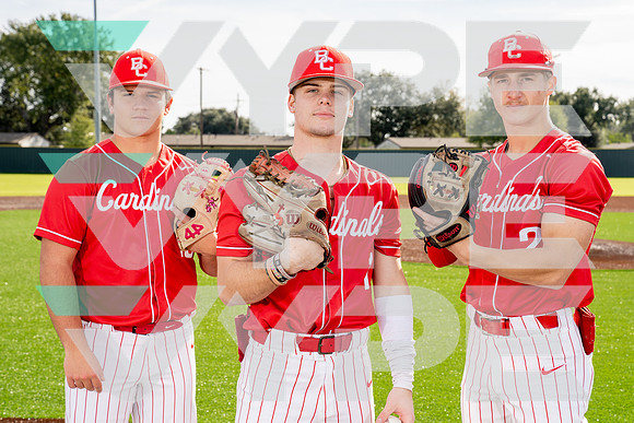 BRIDGE_CITY_BSBL_SENIORS_1 John Van Huis, 2 Landon Reeves, 15 Aidyn Mulhollan-(BCC)-2