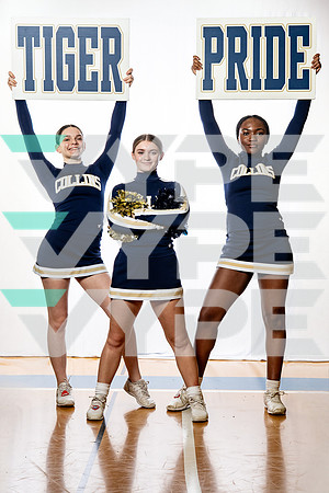 KLEIN_COLLINS_CHEER_SPRING-(COLLIER)-00091