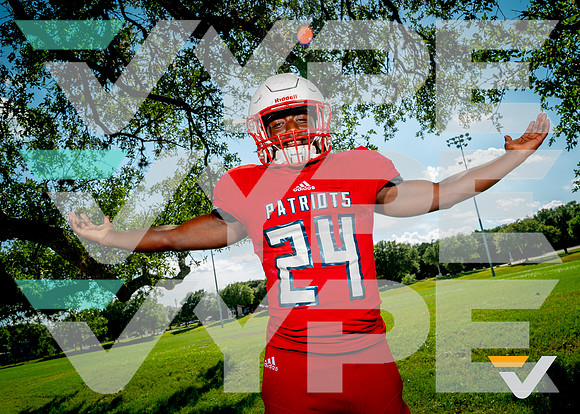 EAST_VIEW_FB_Isaiah Quinton-Jackson_78-(BCC)