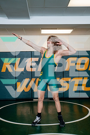 KLEIN_FOREST_WRESTLING-(WRIGHT)-14