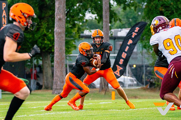 046_SPX_BUHS_FB