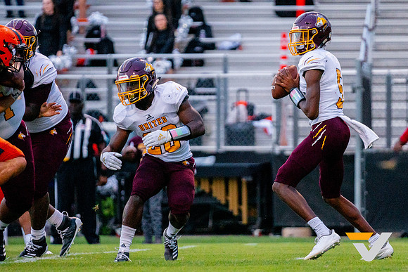053_SPX_BUHS_FB