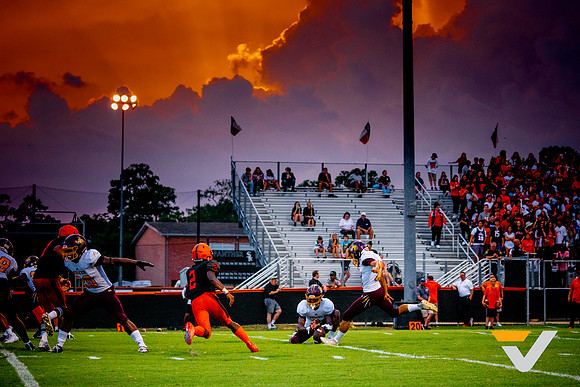 066_SPX_BUHS_FB