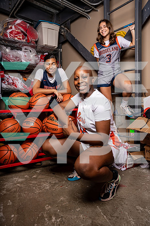 BRIDGELAND_GBB_TEAM_Amanda Crowninshield, MAdison Clay, Uyi Omo-Osagie_522-(HARTOJO)