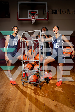 VILLAGE_GBB_TEAM_Anora Lee, Sydney Ward, Tobi Ademuwagun_156-(HARTOJO)
