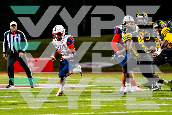 18-DAVIS_FB__Kenneth Walker-(BCC)