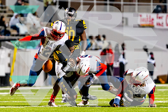 22-DAVIS_IKE_FB__Anthony Isom-(BCC)