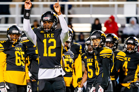 25-IKE_FB__Anthony Isom-(BCC)