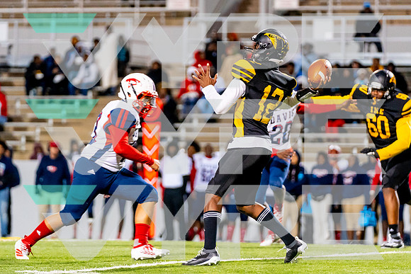 27-DAVIS_IKE_FB__Anthony Isom-(BCC)