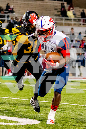 35-DAVIS_IKE_FB__Kenneth Walker, Kevon Little-(BCC)