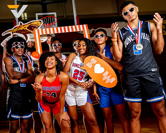 DUNCANVILLE_BB_GROUP_whatasnap__116-(BCC)