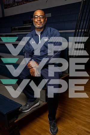 LAMAR_CONSOLIDATED_BB_COACH__75-(HARTOJO)