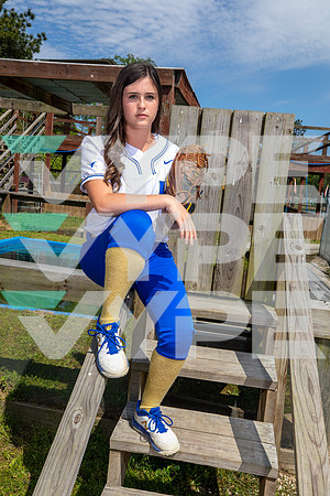 HAMSHIRE-FANNETT_SFBL_Paige Duke_16-(LILYCOX)