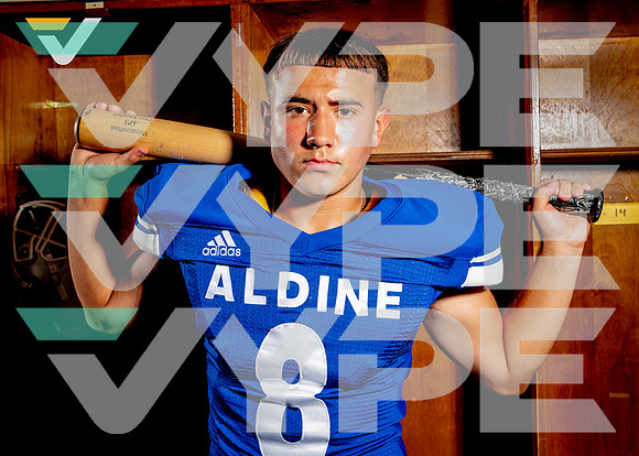 ALDINE_FB_Johnny Toups_232-(BCC)_print