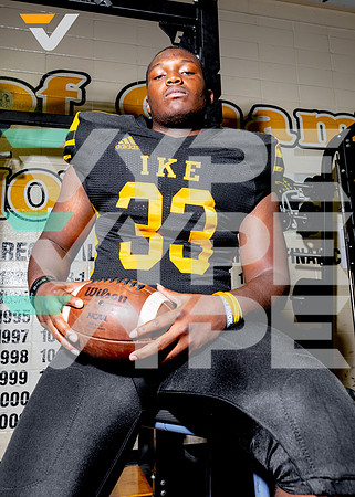 EISENHOWER_FB_Dewayne Jackson_32-(LC)_print