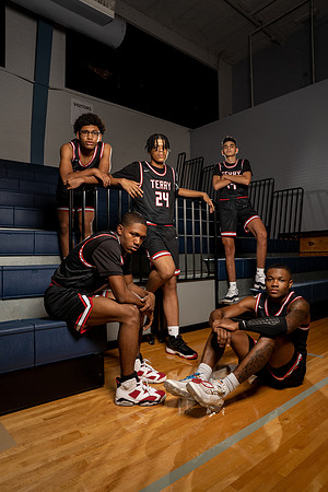 TERRY_BB_Daylen Morales, Gerry Ray, Hillis Roberson, Malachi Neal, Malcom'J Bradshaw_56-(HARTOJO)