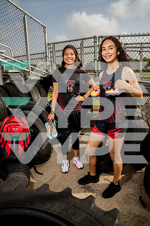 TERRY_XC_Alicia Martinez, Betsy Hernandez-(BCC)