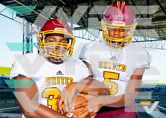 BEAUMONT_UNITED_FB_Jamarion Eaglin, Zemaiah Vaughn_97-(BCC)