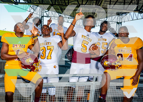 BEAUMONT_UNITED_FB_TEAM__95-(BCC)