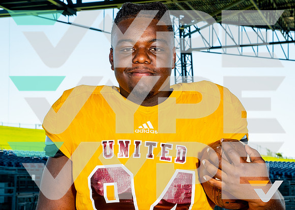 BEAUMONT_UNITED_FB_Jakevian_93-(BCC)