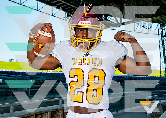 BEAUMONT_UNITED_FB_JAmes Wison_91-(BCC)