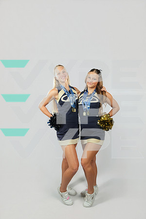 KC03020-KC_CHEER-(HINSON)