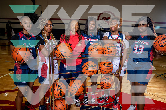 DAVIS_GBB_COACH_Anaya Watts, Deyjah Ray, Ja'Taya Thomas, Khyla Baker, Za'Myah Marshall_148-()