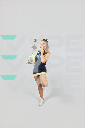 KC02964-KC_CHEER-(HINSON)