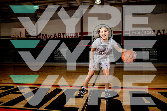 MACARTHUR_GBB_09002-(BCC)