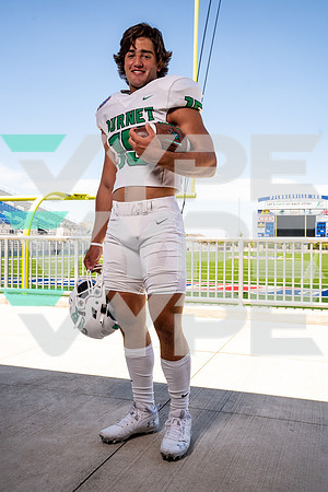 BURNET_FB_Braeden Howell_41-(BCC)