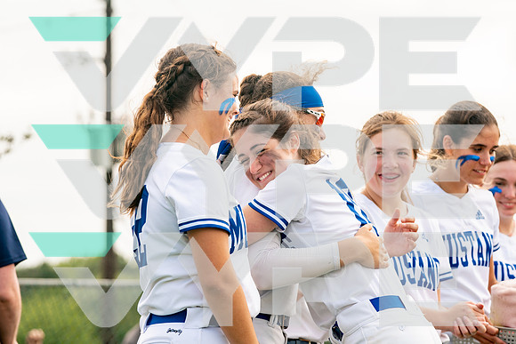 21_HOUSTON_CHRISTIAN_SFBL_SENIOR_Claire Allen, Lily Herveat_-(BCC)