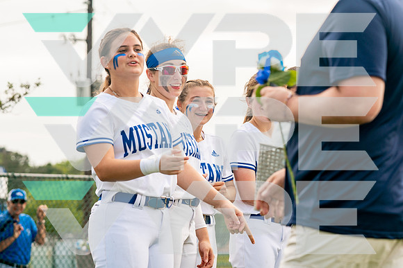 19_HOUSTON_CHRISTIAN_SFBL_SENIOR_Emelia Koehler, Maddie Pickett, Marie Carol Been_-(BCC)