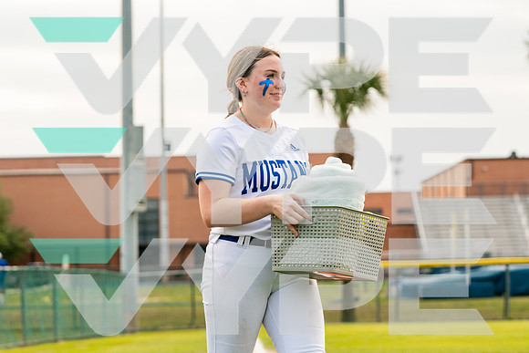 18_HOUSTON_CHRISTIAN_SFBL_SENIOR_Emily Thompson_-(BCC)