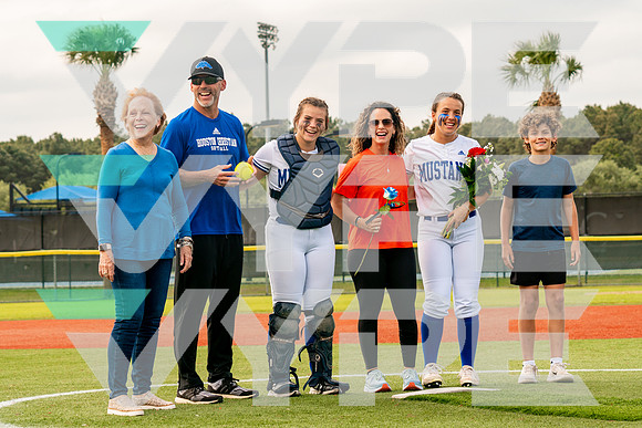 23_HOUSTON_CHRISTIAN_SFBL_SENIOR_Gentri Grenere, Jadyn Granere, Sean Granere_-(BCC)