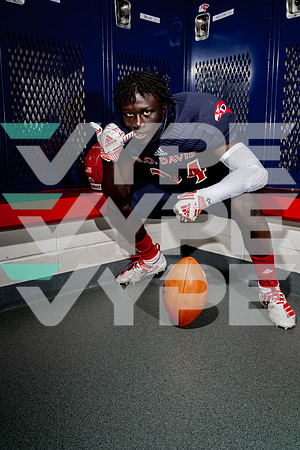 DAVIS_FB_Nathaniel Dorceus_54-(BCC)