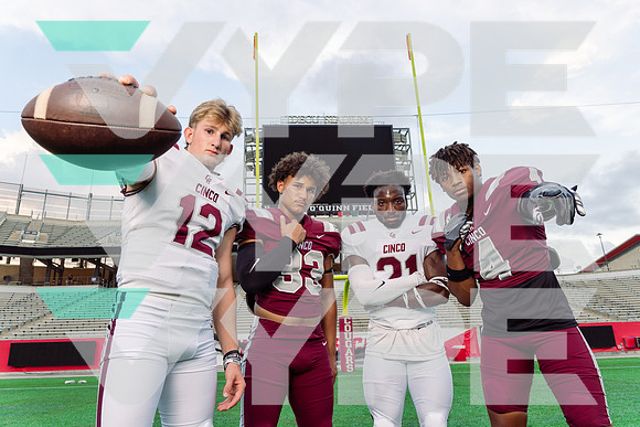 CINCO_RANCH_FB_TEAM__2178-(HARTOJO)