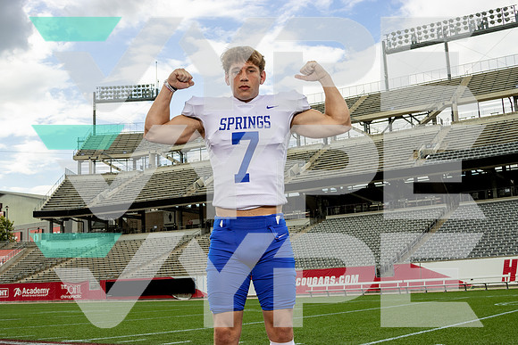 CLEAR_SPRINGS_FB_Michael McBride_1820-(LIVRAYMOND)