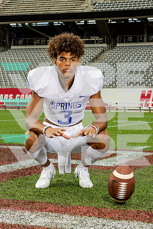 CLEAR_SPRINGS_FB_Noah Thomas_1788-(LIVRAYMOND)